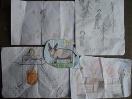 Veverky kreslí pro táborový zpravodaj